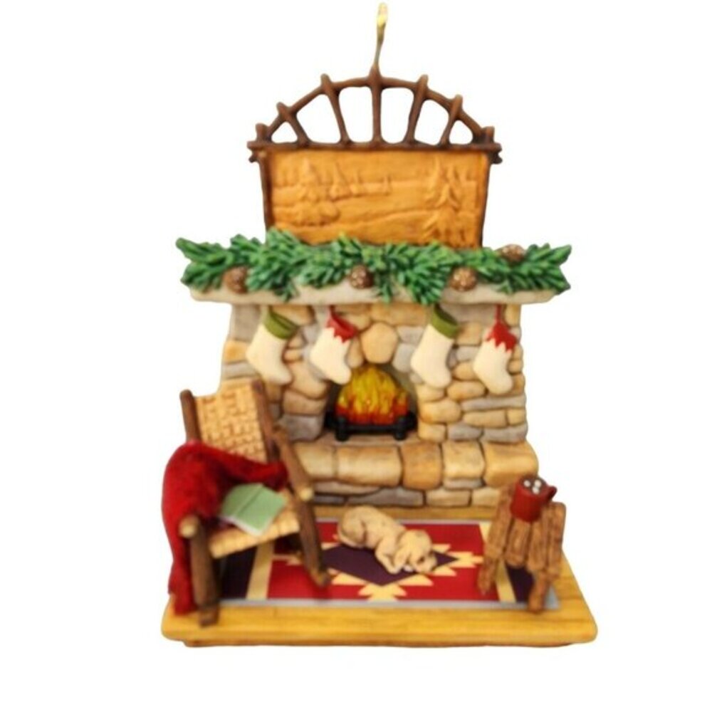 Hallmark Ornament A Quiet Moment Fireplace Light Up Puppy Rocker 2007‎ QXG7099
